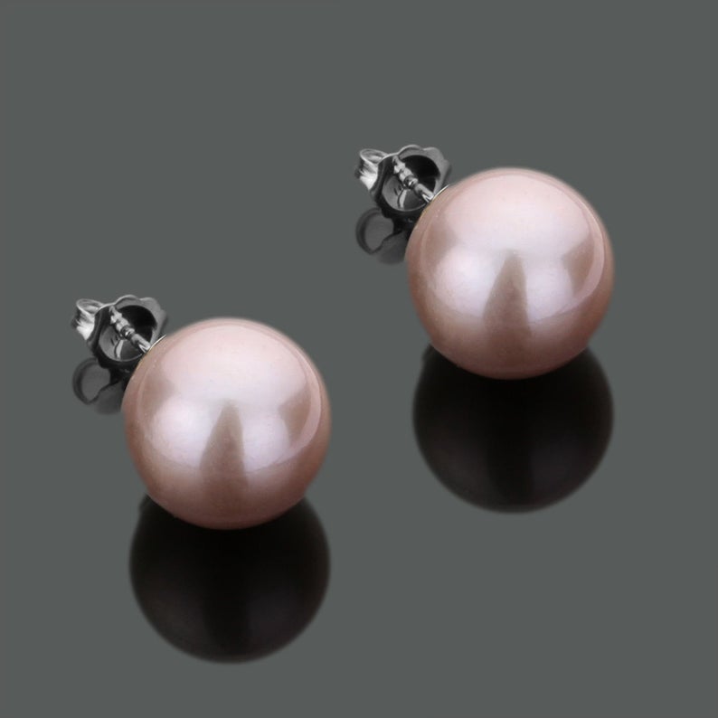 Lavender pearl earrings