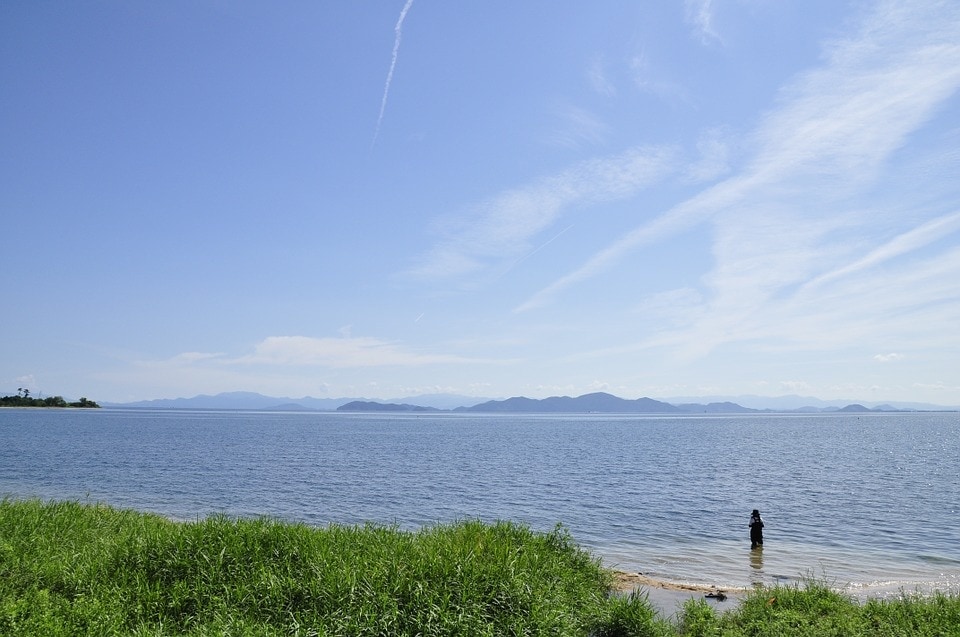 Lake biwa in Japan where biwa pearls come from