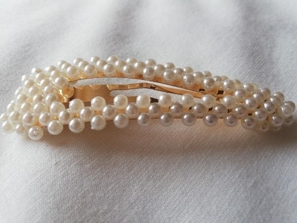 Pearl clip
