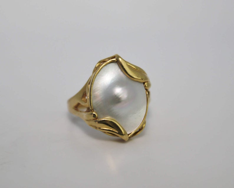 1980s vintage pearl ring